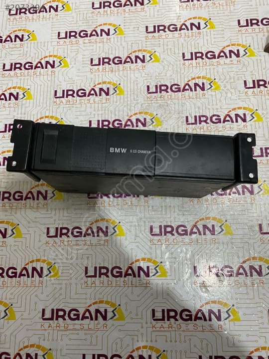 65.12-8361584 BMW E39 5 SERİSİ CD DEĞİŞTİRİCİ