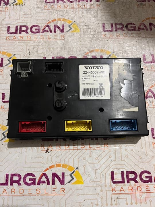 22445007-P01 10R-0310368 VOLVO FM11 VMCU KONTROL UNITESI
