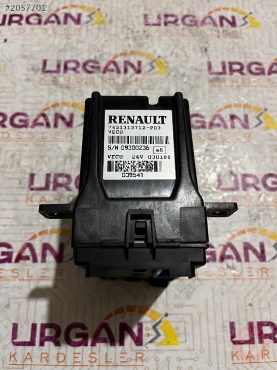 7421313712-P03 09300236 RENAULT VECU KONTROL BEYNİ