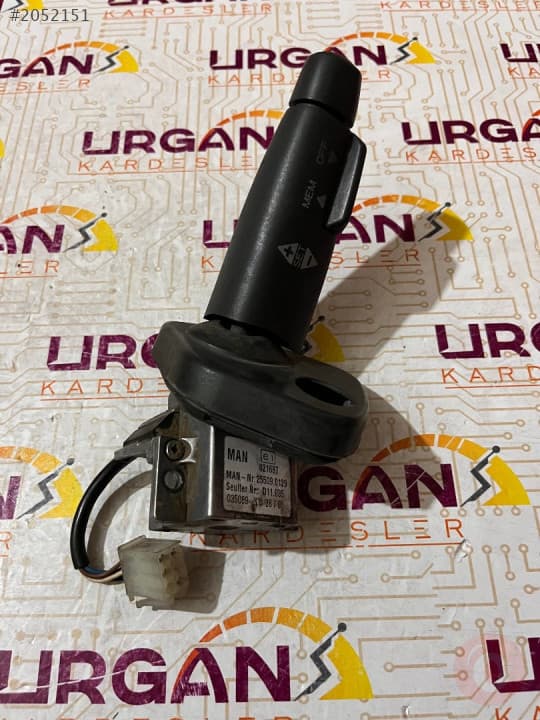 25509.0129 MAN TGA SİNYAL KOLU