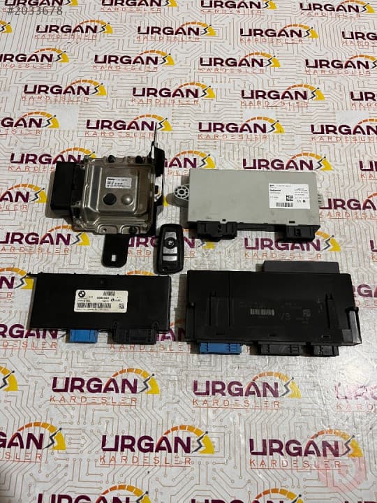 7377299-01 BMW 5 SERISI MOTOR BEYNİ SETİ