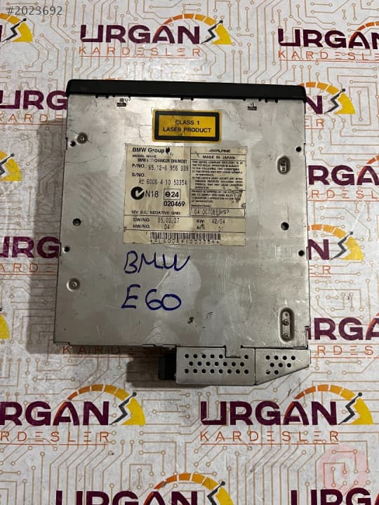 65.12-6956939 BMW 5 SERISI CD ÇALAR