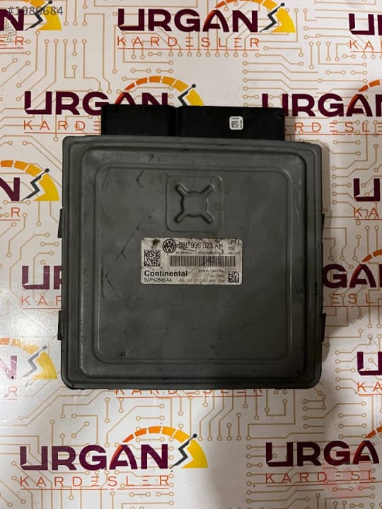 03L906023AH 5WP42846AA VW POLO 1.6 TDI MOTOR BEYNİ