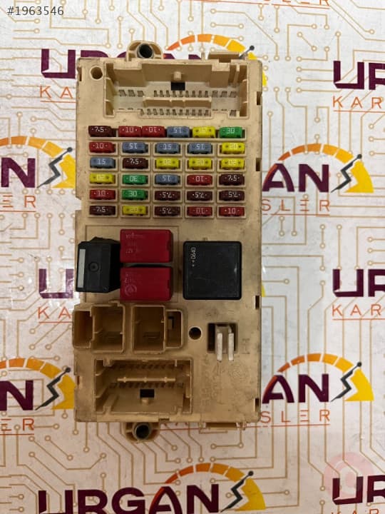 46558758 ALFA ROMEO SİGORTA KUTUSU