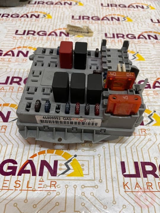 46809992 FIAT PALIO SİGORTA KUTUSU