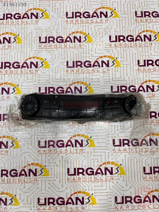2198304085 MERCEDES-BENZ W219 CLS CLİMA PANELİ