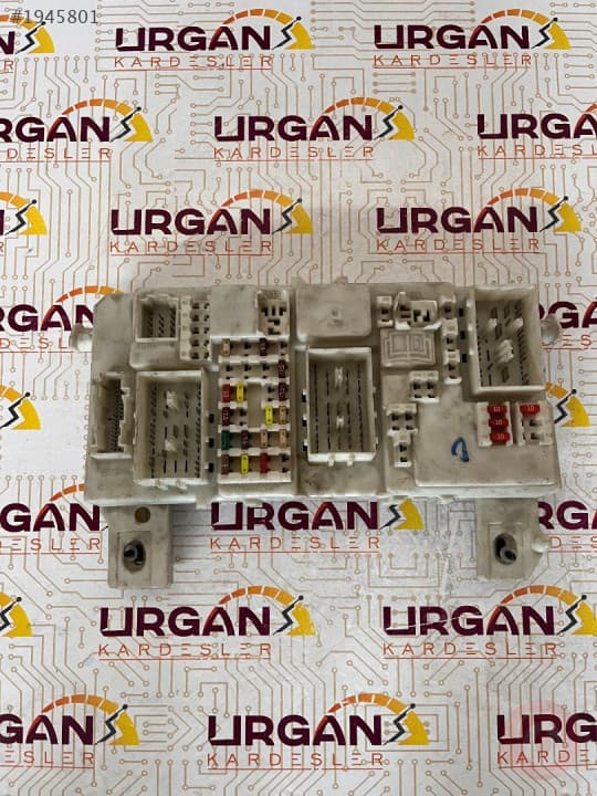 BV6N-14A073-AA FORD FOCUS MK3 SİGORTA KUTUSU