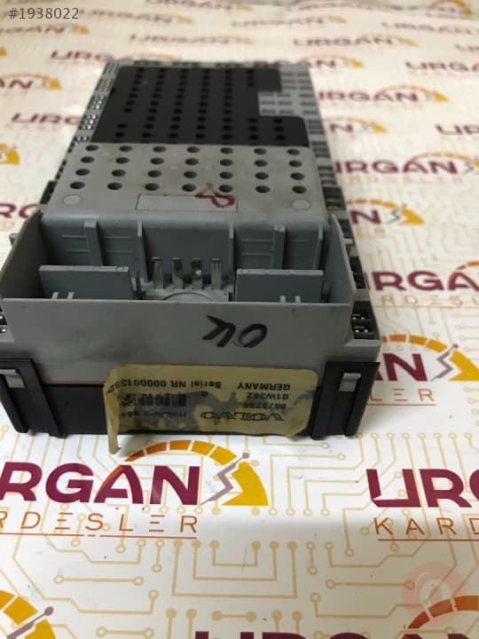 8676284 VOLVO XC90 CEM BEYNİ