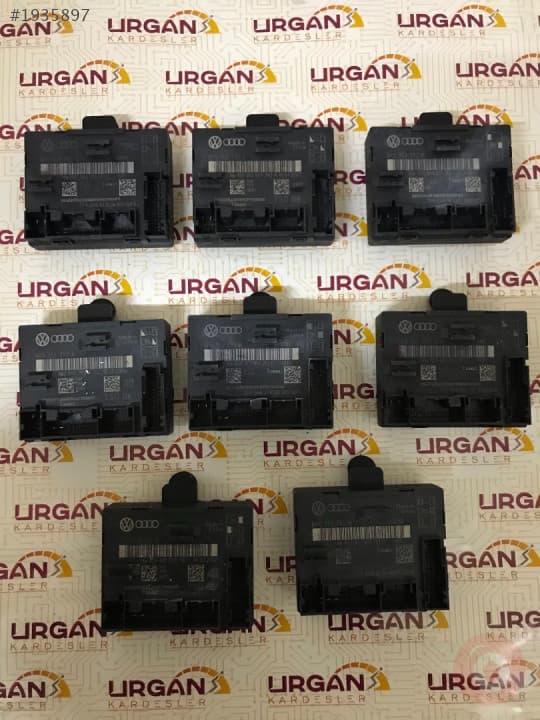 8K0959792D AUDİ A4 KAPI KONTROL ÜNİTESİ