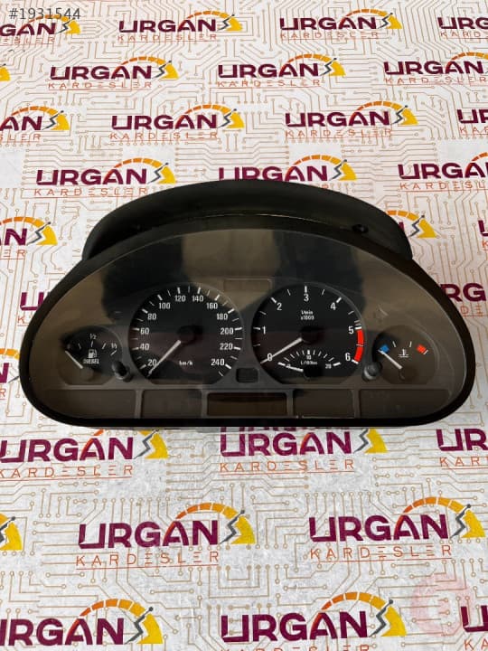 4117708 BMW E36 3 SERİSİ GÖSTERGE PANELİ KM SAATİ
