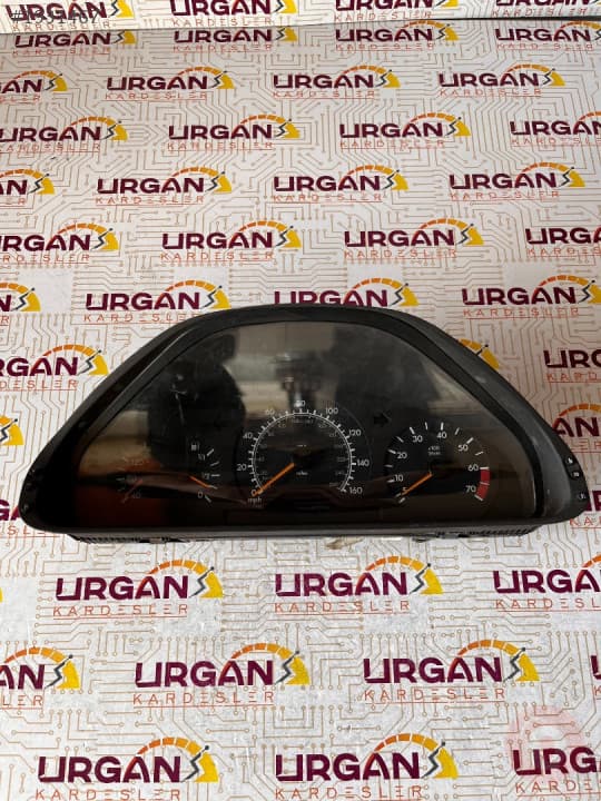 2105400848 MERCEDES-BENZ W210 E200 GÖSTERGE PANELİ KM SAATİ
