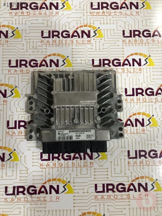 8V21-12A650-EB 5WS40584-T FORD FIESTA MOTOR BEYNİ