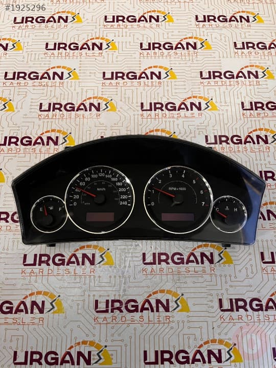 05172312AC JEEP GRAND CHEROKEE GÖSTERGE PANELİ KM SAATİ