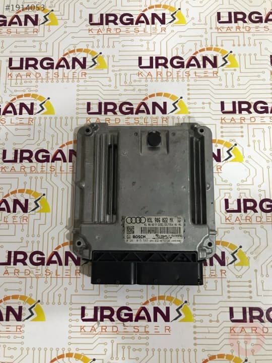 03L906022MK 0281015593 AUDI A4 MOTOR BEYNİ