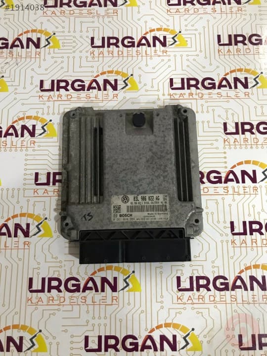 03L906022AG 0281014984 VW GOLF MOTOR BEYNİ