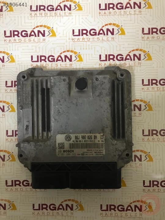 06J906026BN 0261S04322 MED17.5 V.W PASSAT MOTOR BEYNİ  BOSCH