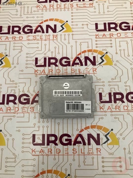 89034934 BMW 1 SERISI XENON FAR BEYNİ