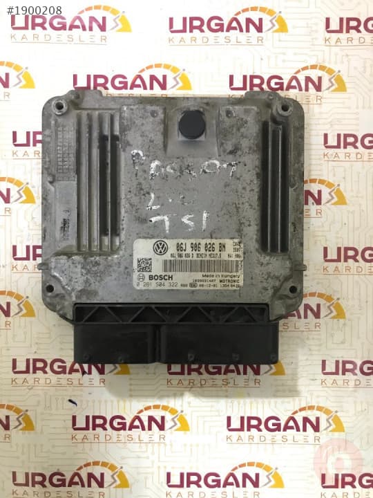 0261S04322 06J906026BN MED17.5 V.W PASSAT MOTOR BEYNİ BOSCH