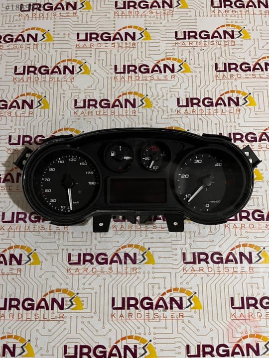 5802036581 IVECO DAILY VI GÖSTERGE PANELİ KM SAATİ