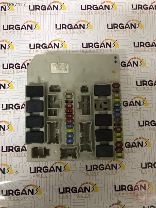 3562316 6D263017   RENAULT CLIO  SİGORTA ÜNİTESİ