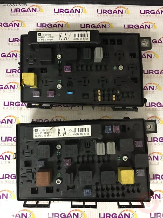 5DK009464-30 13250232 KA  OPEL ASTRA  HELLA MOTOR SIGORTALIK