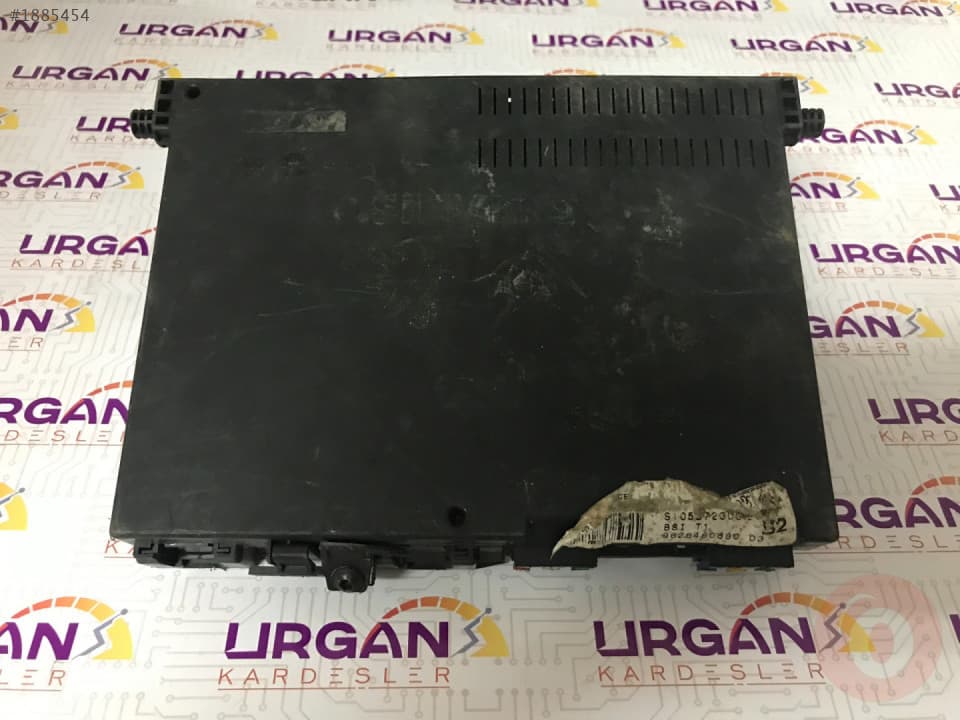 S105872300G   9626460880 03 B2  Peugeot 206  SIEMENS BSI