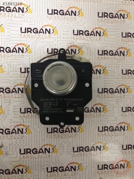 A2048700779 A2048701179 MERCEDES W204 RADIO JOYSTICK