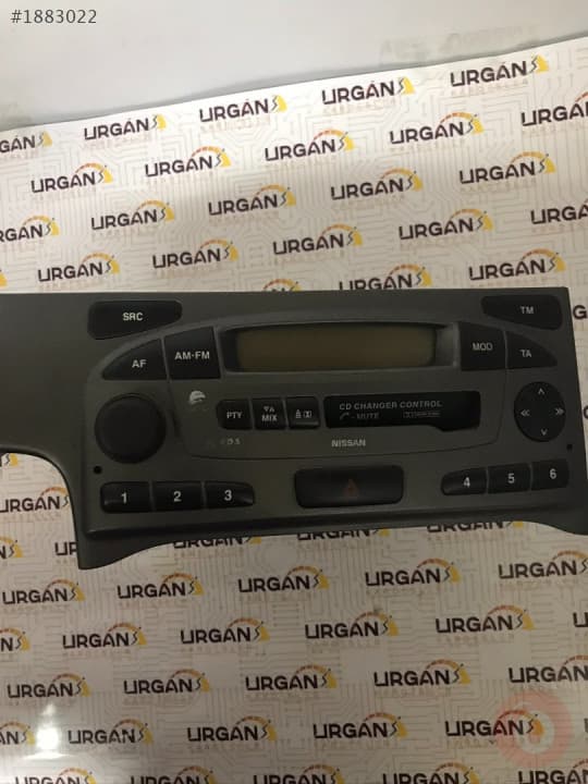 7649345318 NİSSAN PRİMERA RADİO TEYP BLAUPUNKT