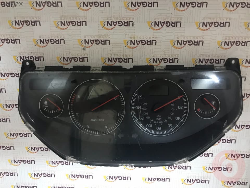 30746111 078007 69594-850 VOLVO XC90 KM SAATİ  YAZAKI METER