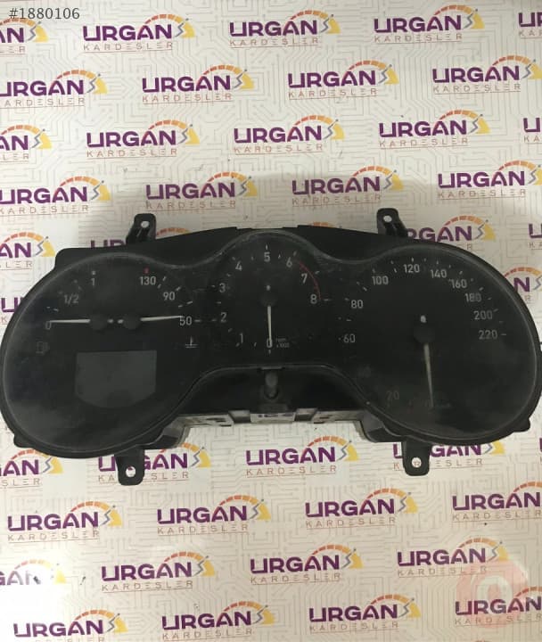 110080280008 5P0920823A SEAT LEON KM SAATI VDO