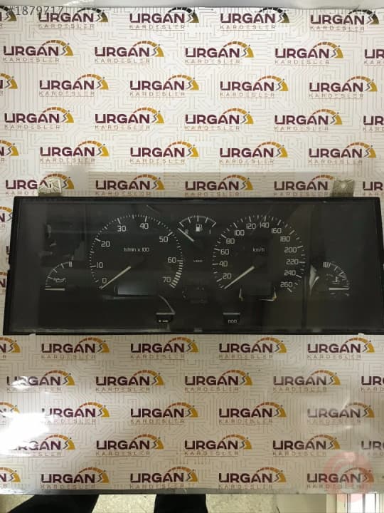 85017033 7700.811.160K RENAULT SAFRANE KM SAATI VDO