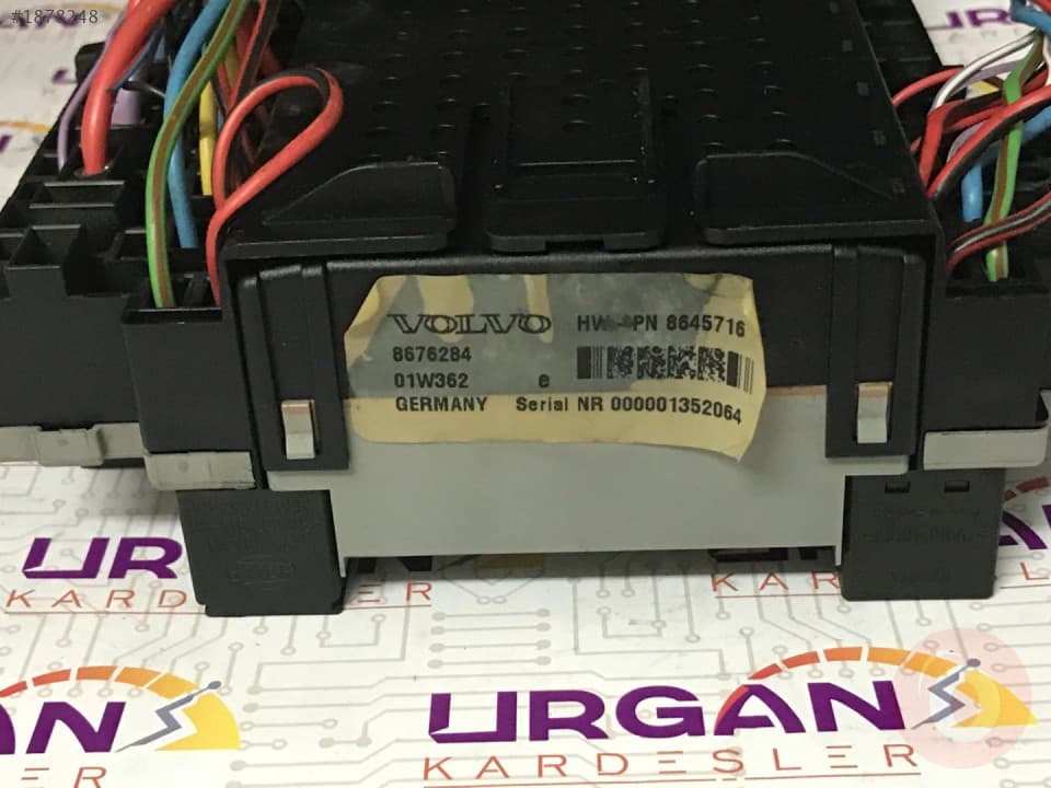 8676284 8645716  VOLVO XC90 CEM BEYNI