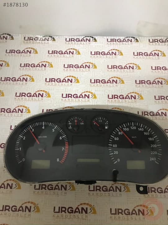 1M0920801A SEAT LEON KM SAATI VDO