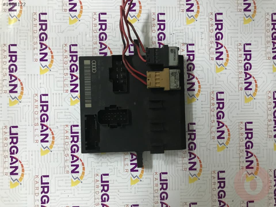 8E0907279 B  AUDI A4  KONFOR