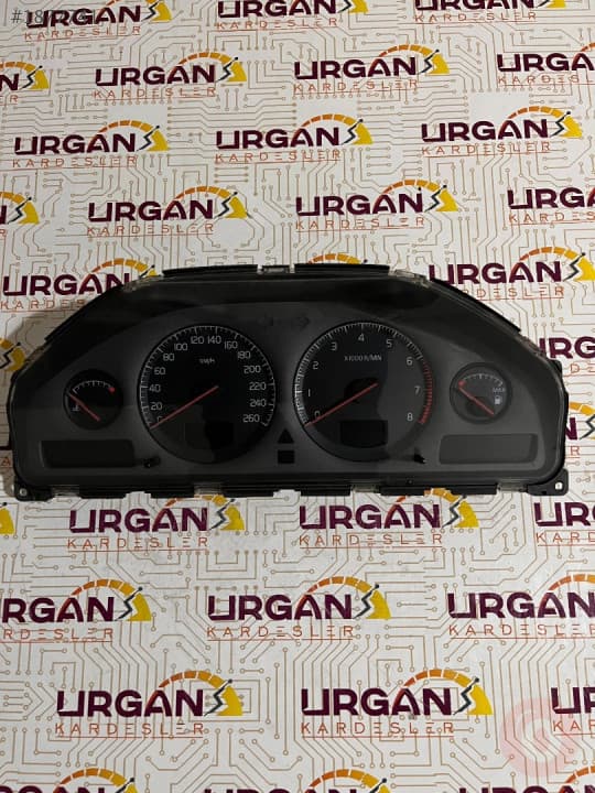 8637993 VOLVO S60 GÖSTERGE PANELİ KM SAATİ