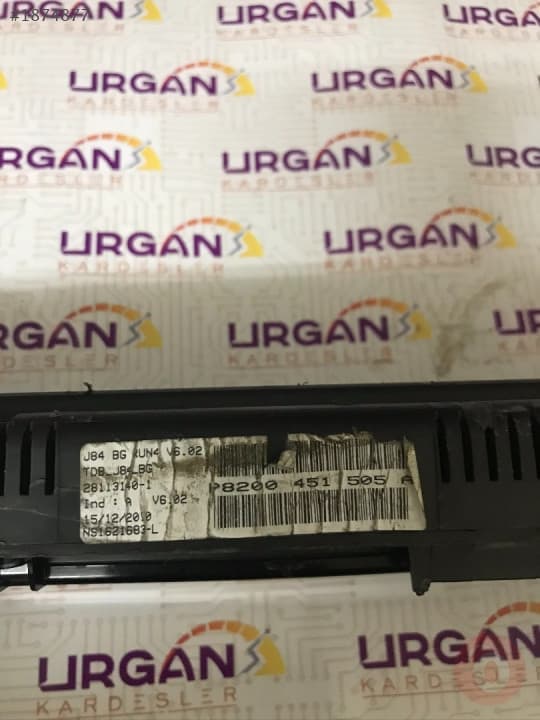 P8200451505 A 28113140-1 RENAULT SCENİC KM SAATI