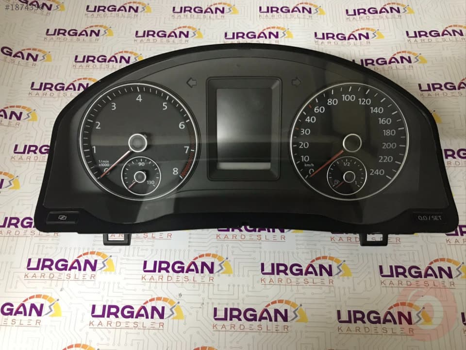 5M0920860 D V.W GOLF KM SAATI VDO