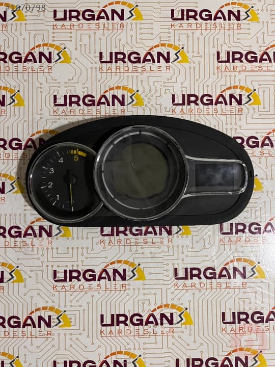 248100054R RENAULT FLUENCE/MEGANE3 GÖSTERGE PANELİ KM SAATİ