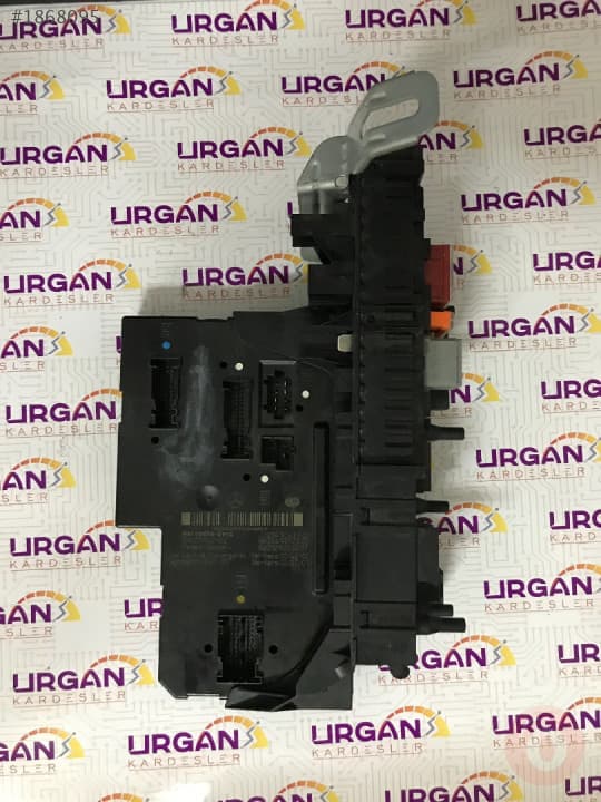 5DK011022-02 LU 2049065302  Mercedes-Benz C CLASS KONFOR ECU