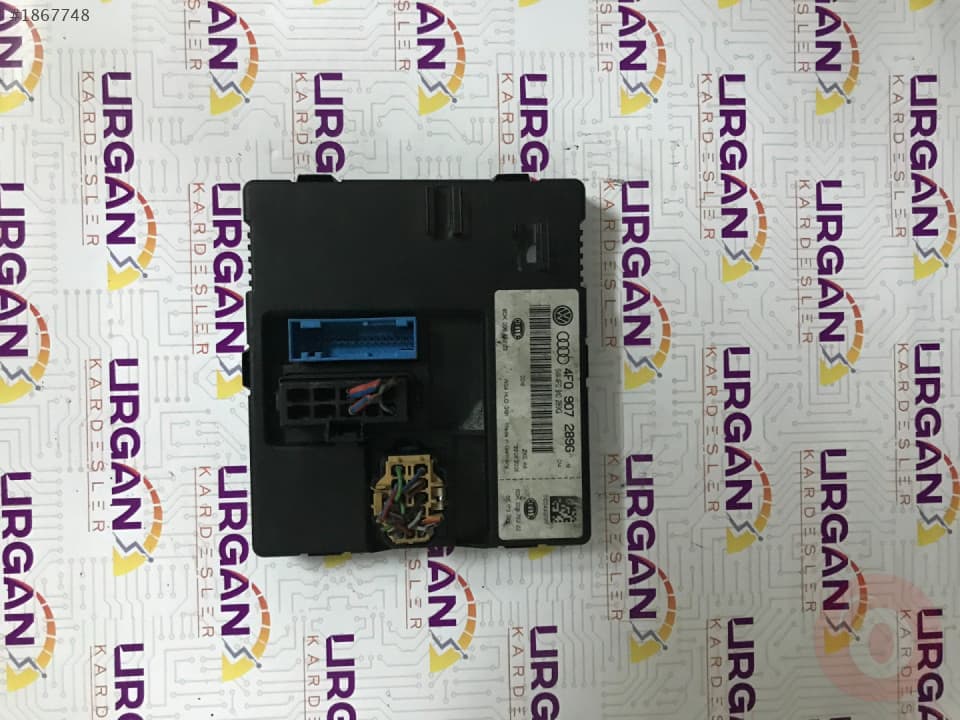 5DK008583-18 1K0959433 A  VOLKSWAGEN PASSAT HELLA KONFOR