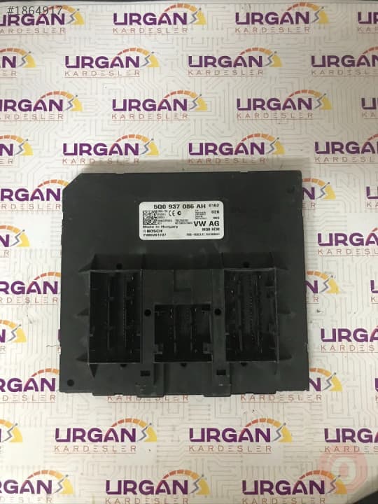 F005V01737 5Q0937086 AH   VW Golf BOSCH KONFOR ECU
