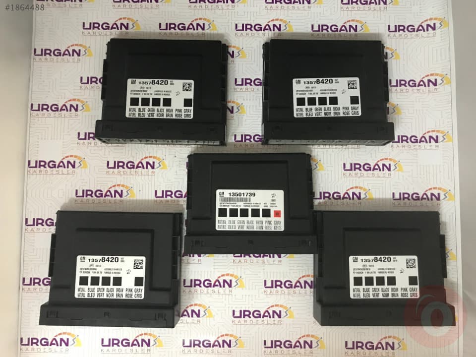 13501739 F00HJ00734  Opel İnsignia BCM BEYNI