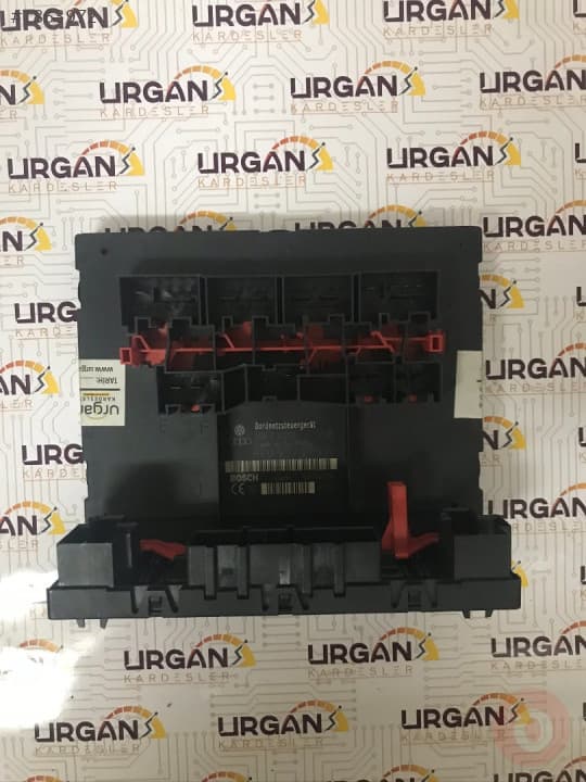 8P0907279 F  Audi A3  BOSCH KONFOR BEYNİ