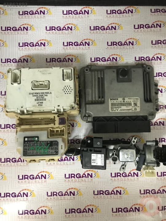 0281012992 55204652 36770-J21 SUZUKİ SX4 BEYIN SETI BOSCH