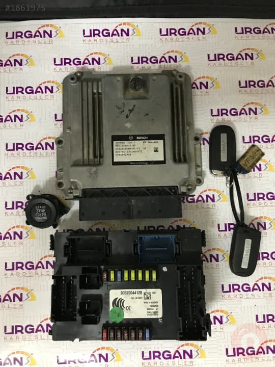 0281B1054N 520044120  JEEP RENAGADE BEYİN SETİ