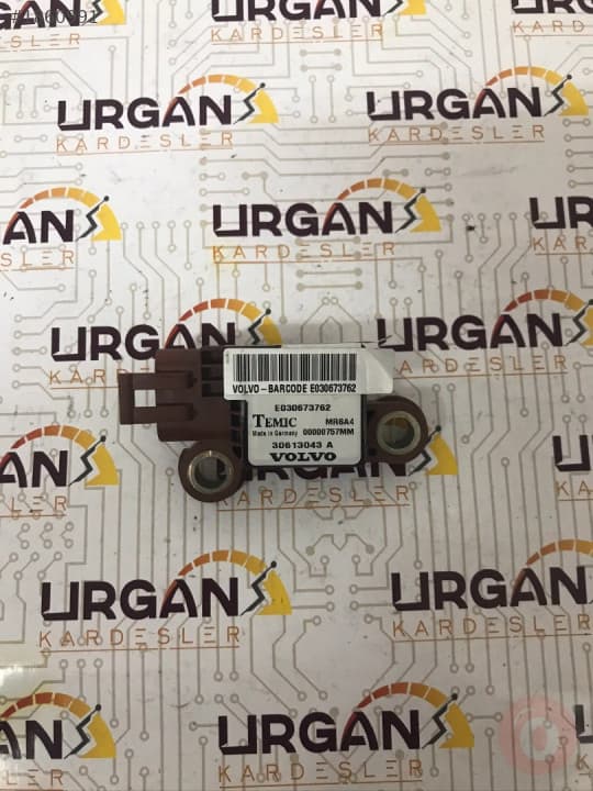 30613043A 00000757MM VOLVO S40 AİRBAG DARBE SENSÖRÜ TEMIC
