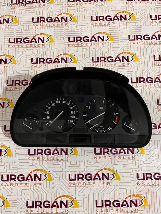 62.11-8375900 E39 523İ GÖSTERGE PANELİ KM SAATİ