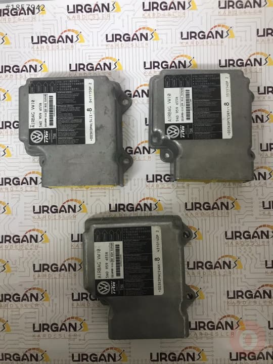 5N0959655R 221098-111  VW GOLF TRW AİRBAG BEYNİ