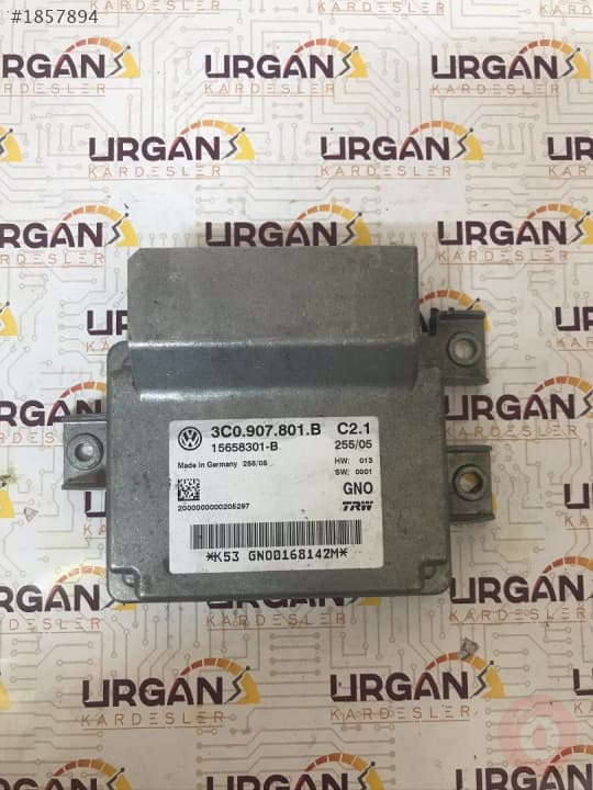 3C0907801B 15658301-B  VW PASSAT  TRW AİRBAG BEYNİ