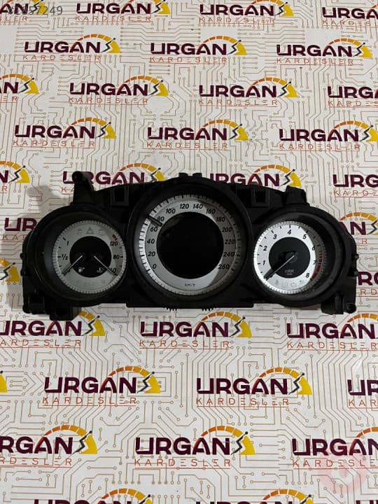 A2049003508 MERCEDES-BENZ C180 W204 GÖSTERGE PANELİ KM SAATİ
